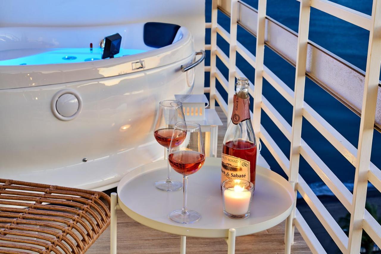 Sunset Beach Charming Apartment With Jacuzzi Торремолинос Экстерьер фото
